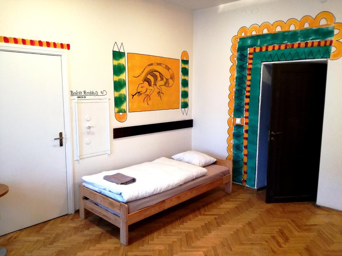 25 Hours Hostel Vilnius Dış mekan fotoğraf