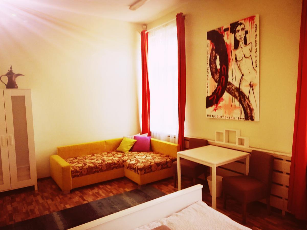 25 Hours Hostel Vilnius Dış mekan fotoğraf